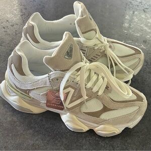 New Balance Women's Beige, Tan, and White Sneakers 9060